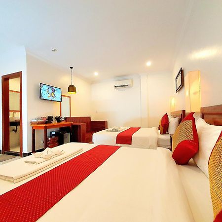 Darling Pub Hostel Siem Reap Esterno foto