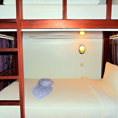 Darling Pub Hostel Siem Reap Esterno foto