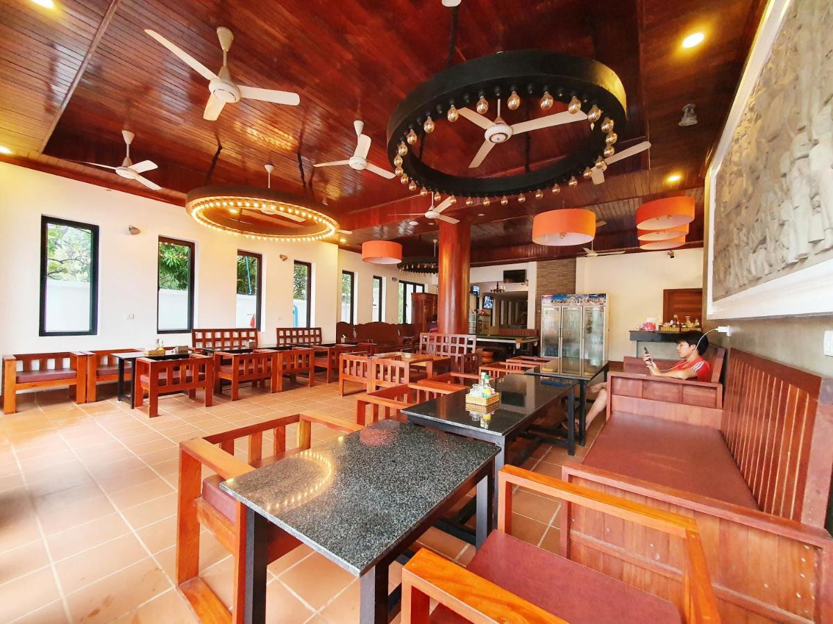 Darling Pub Hostel Siem Reap Esterno foto