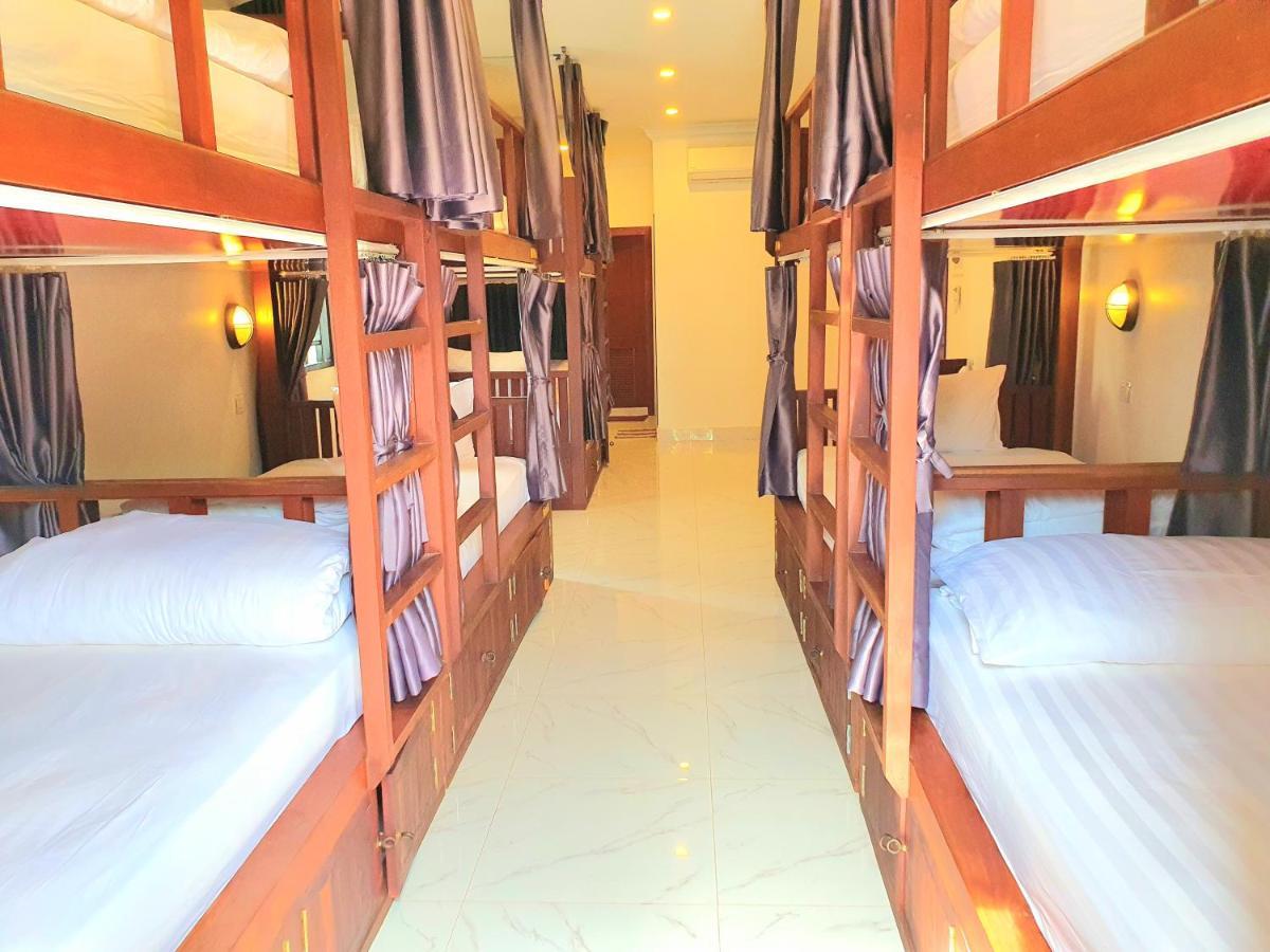 Darling Pub Hostel Siem Reap Esterno foto