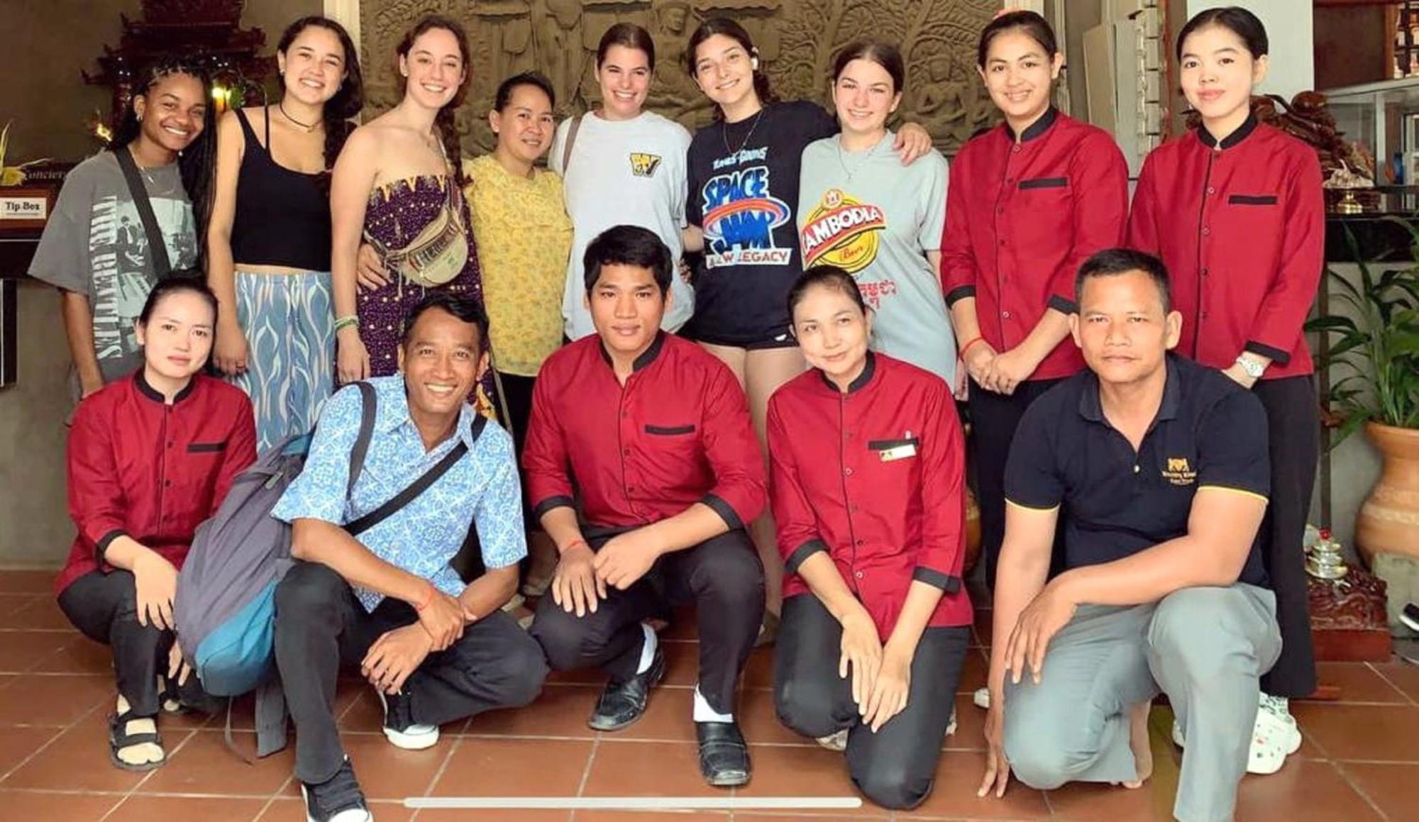Darling Pub Hostel Siem Reap Esterno foto