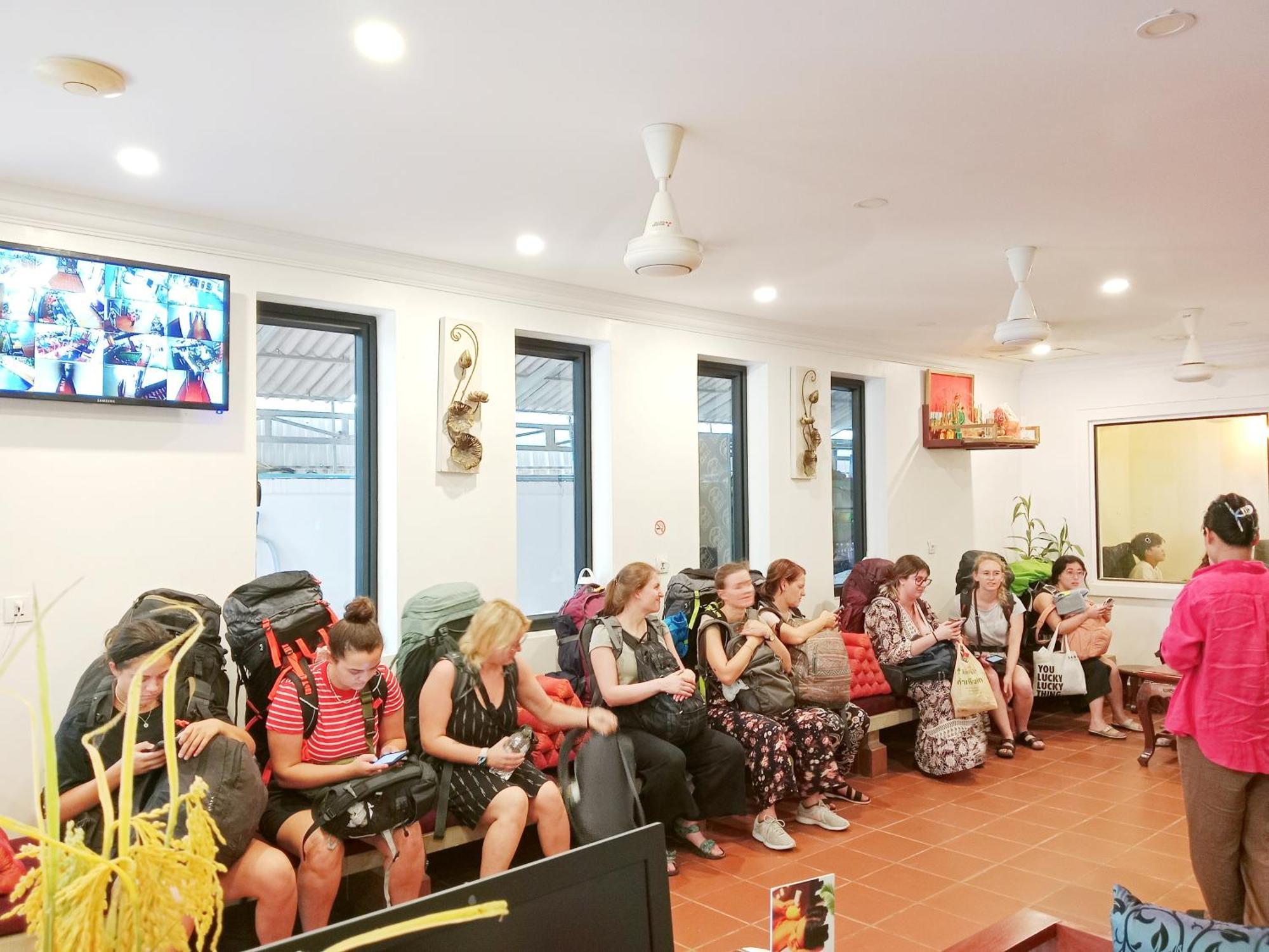 Darling Pub Hostel Siem Reap Esterno foto